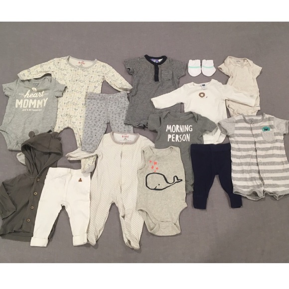 Other - 👶🏻Lot of 14 pcs unisex baby clothes 0-9 months
